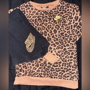 Nike Leopard Print 2 piece set